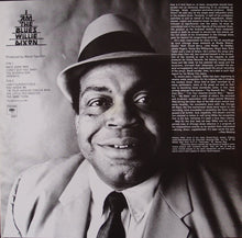 Laden Sie das Bild in den Galerie-Viewer, Willie Dixon : I Am The Blues (LP, Album, RE)
