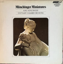 Laden Sie das Bild in den Galerie-Viewer, Münchinger*, Stuttgart Chamber Orchestra* : Münchinger Miniatures (LP, Album, RE, FFR)
