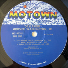 Load image into Gallery viewer, Grover Washington, Jr. : Skylarkin' (LP, Album)
