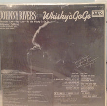 Laden Sie das Bild in den Galerie-Viewer, Johnny Rivers : Johnny Rivers At Whiskey-Go-Go (LP)
