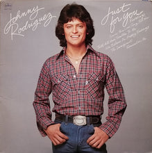 Laden Sie das Bild in den Galerie-Viewer, Johnny Rodriguez (4) : Just For You (LP, Album, Ter)
