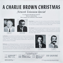 Laden Sie das Bild in den Galerie-Viewer, Vince Guaraldi : A Charlie Brown Christmas (LP, Album, RE, 180)
