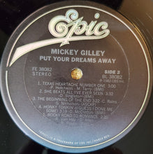 Laden Sie das Bild in den Galerie-Viewer, Mickey Gilley : Put Your Dreams Away (LP, Ter)
