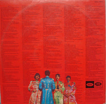Laden Sie das Bild in den Galerie-Viewer, The Beatles : Sgt. Pepper's Lonely Hearts Club Band (LP, Album, M/Print, RE, Gat)
