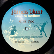 Laden Sie das Bild in den Galerie-Viewer, James Blunt : Back To Bedlam (LP, Album, 180)
