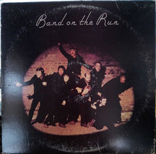 Laden Sie das Bild in den Galerie-Viewer, Paul McCartney &amp; Wings* : Band On The Run (LP, Album, RE, Ter)
