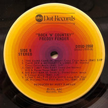 Laden Sie das Bild in den Galerie-Viewer, Freddy Fender (2) : Rock 'N' Country (LP, Album, San)
