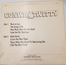 Laden Sie das Bild in den Galerie-Viewer, Conway Twitty : The History Of Country Music: Conway Twitty (LP, Comp)

