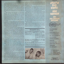 Laden Sie das Bild in den Galerie-Viewer, Joe Turner* With Pete Johnson's Orchestra : Jumpin' The Blues (LP, Album)
