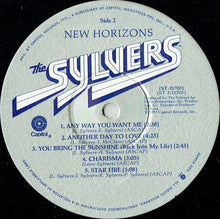 Laden Sie das Bild in den Galerie-Viewer, The Sylvers : New Horizons (LP, Album, Win)

