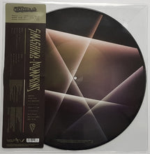 Laden Sie das Bild in den Galerie-Viewer, The Smashing Pumpkins : Shiny And Oh So Bright - Vol.1 / LP - No Past, No Future, No Sun (LP, Album, RSD, Ltd, Pic)
