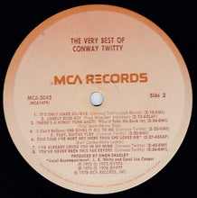 Laden Sie das Bild in den Galerie-Viewer, Conway Twitty : The Very Best Of Conway Twitty (LP, Comp, Pin)
