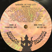 Laden Sie das Bild in den Galerie-Viewer, Melanie (2) : Garden In The City (LP, Album, Promo, Son)
