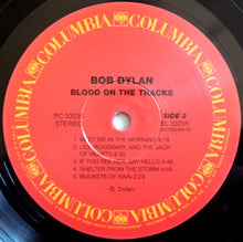 Laden Sie das Bild in den Galerie-Viewer, Bob Dylan : Blood On The Tracks (LP, Album, RE)
