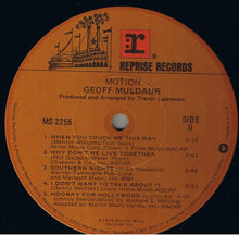 Laden Sie das Bild in den Galerie-Viewer, Geoff Muldaur : Motion (LP, Album, RE, Los)
