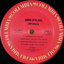 Laden Sie das Bild in den Galerie-Viewer, Bob Dylan : Infidels (LP, Album, Pit)
