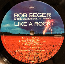 Laden Sie das Bild in den Galerie-Viewer, Bob Seger &amp; The Silver Bullet Band* : Like A Rock (LP, Album, Spe)
