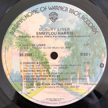 Laden Sie das Bild in den Galerie-Viewer, Emmylou Harris : Luxury Liner (LP, Album, Jac)
