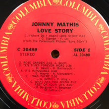 Laden Sie das Bild in den Galerie-Viewer, Johnny Mathis : Love Story (LP, Album, Ter)
