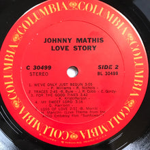 Laden Sie das Bild in den Galerie-Viewer, Johnny Mathis : Love Story (LP, Album, Ter)
