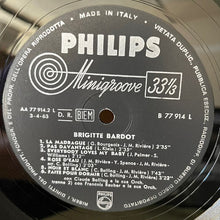 Laden Sie das Bild in den Galerie-Viewer, Brigitte Bardot : Brigitte Bardot (LP, Album)

