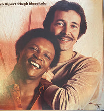 Laden Sie das Bild in den Galerie-Viewer, Herb Alpert / Hugh Masekela : Herb Alpert / Hugh Masekela (LP, Album, Mon)

