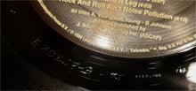 Laden Sie das Bild in den Galerie-Viewer, AC/DC : Back In Black (LP, Album, RE, RM, 180)
