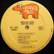 Laden Sie das Bild in den Galerie-Viewer, British Lions : British Lions (LP, Album, Pit)
