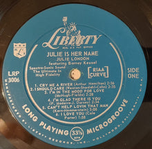 Laden Sie das Bild in den Galerie-Viewer, Julie London : Julie Is Her Name (LP, Album, Mono, Ind)
