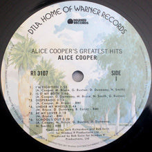Laden Sie das Bild in den Galerie-Viewer, Alice Cooper : Alice Cooper&#39;s Greatest Hits (LP, Comp, RE)
