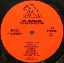 Charger l&#39;image dans la galerie, Richard Pryor : Outrageous (LP)
