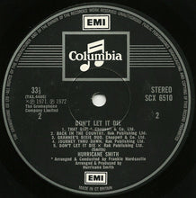 Laden Sie das Bild in den Galerie-Viewer, Hurricane Smith : Don't Let It Die (LP, Album)
