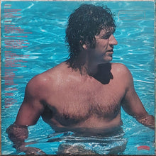 Laden Sie das Bild in den Galerie-Viewer, Mac Davis : It's Hard To Be Humble (LP, Album, Promo)
