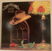 Load image into Gallery viewer, Don Williams (2) : Listen To The Radio (LP, Album, Glo)
