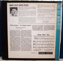 Laden Sie das Bild in den Galerie-Viewer, Pete Seeger : Sing Out With Pete! (LP, Album, Comp, Roc)
