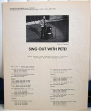 Charger l&#39;image dans la galerie, Pete Seeger : Sing Out With Pete! (LP, Album, Comp, Roc)
