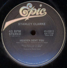 Laden Sie das Bild in den Galerie-Viewer, Stanley Clarke : Heaven Sent You (12&quot;)
