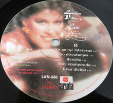 Laden Sie das Bild in den Galerie-Viewer, Lucha Villa Con El Mariachi Arriba Juárez : Interpreta A Juan Gabriel (LP, Album)
