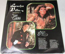 Laden Sie das Bild in den Galerie-Viewer, Lucha Villa Con El Mariachi Arriba Juárez : Interpreta A Juan Gabriel (LP, Album)
