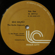 Laden Sie das Bild in den Galerie-Viewer, Eric Dolphy : The Berlin Concerts (2xLP, Album, Gat)
