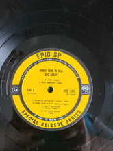 Laden Sie das Bild in den Galerie-Viewer, Doc Bagby : Honky Tonk In Silk (LP, Album, Mono, RE)
