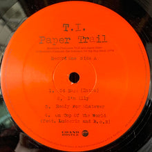 Laden Sie das Bild in den Galerie-Viewer, T.I. : Paper Trail (2xLP, Album)
