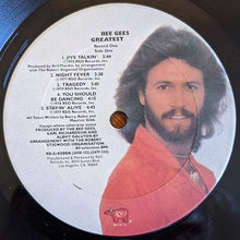 Laden Sie das Bild in den Galerie-Viewer, Bee Gees : Bee Gees Greatest (2xLP, Comp, Tri)
