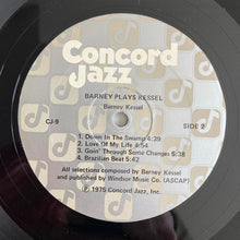 Laden Sie das Bild in den Galerie-Viewer, Barney Kessel : Barney (&amp; Friends) Plays Kessel  (LP, Album)
