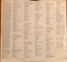 Laden Sie das Bild in den Galerie-Viewer, Vanessa Williams : The Right Stuff (LP, Album, 49)
