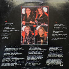 Charger l&#39;image dans la galerie, The Runaways : Waitin&#39; For The Night (LP, Album)
