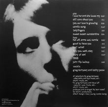 Laden Sie das Bild in den Galerie-Viewer, Daughters Of Albion : Daughters Of Albion (LP, Album)
