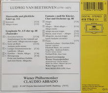 Charger l&#39;image dans la galerie, Beethoven*, Maurizio Pollini, Konzertvereinigung Wiener Staatsopernchor, Wiener Philharmoniker, Claudio Abbado : Symphonie No. 6 »Pastorale« • Chor-Fantasie = Choral Fantasy • Meeresstille Und Glückliche Fahrt = Calm Sea And Prosperous Voyage (CD, Album, PDO)
