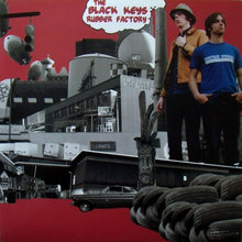 Laden Sie das Bild in den Galerie-Viewer, The Black Keys : Rubber Factory (LP, Album, RP)
