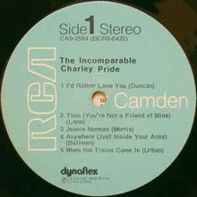 Laden Sie das Bild in den Galerie-Viewer, Charley Pride : The Incomparable Charley Pride (LP, Comp, Hol)
